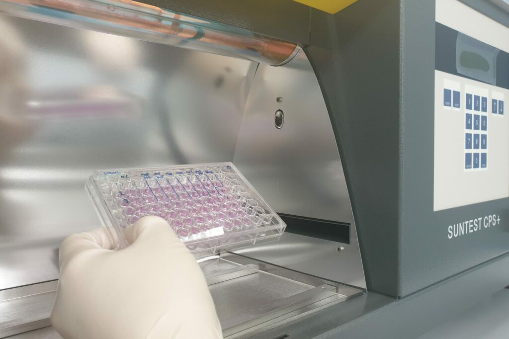 細胞光毒性試驗原理和實驗步驟